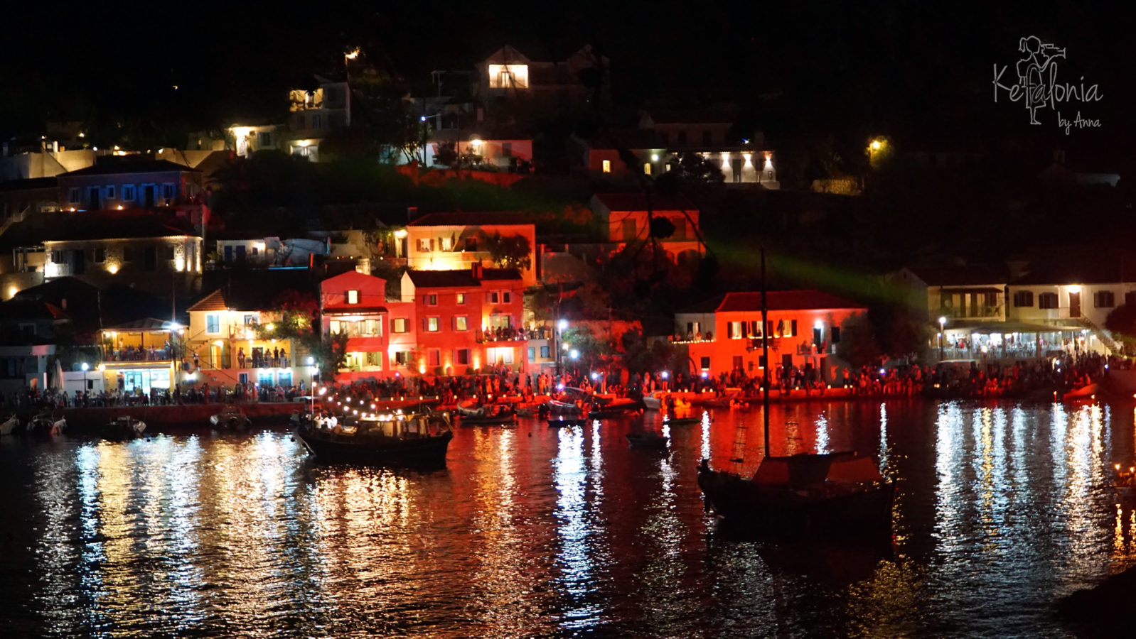 The Βarcarolle (or Varkarolla) Festival is held every year on the 24th of August at the beautiful village of Assos as well as in Lixouri and Argostoli.